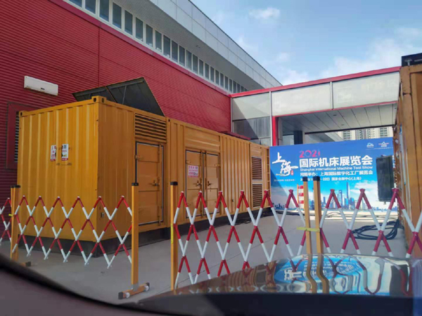 汇川发电车出租-发电机无电压或电压太低怎么办？